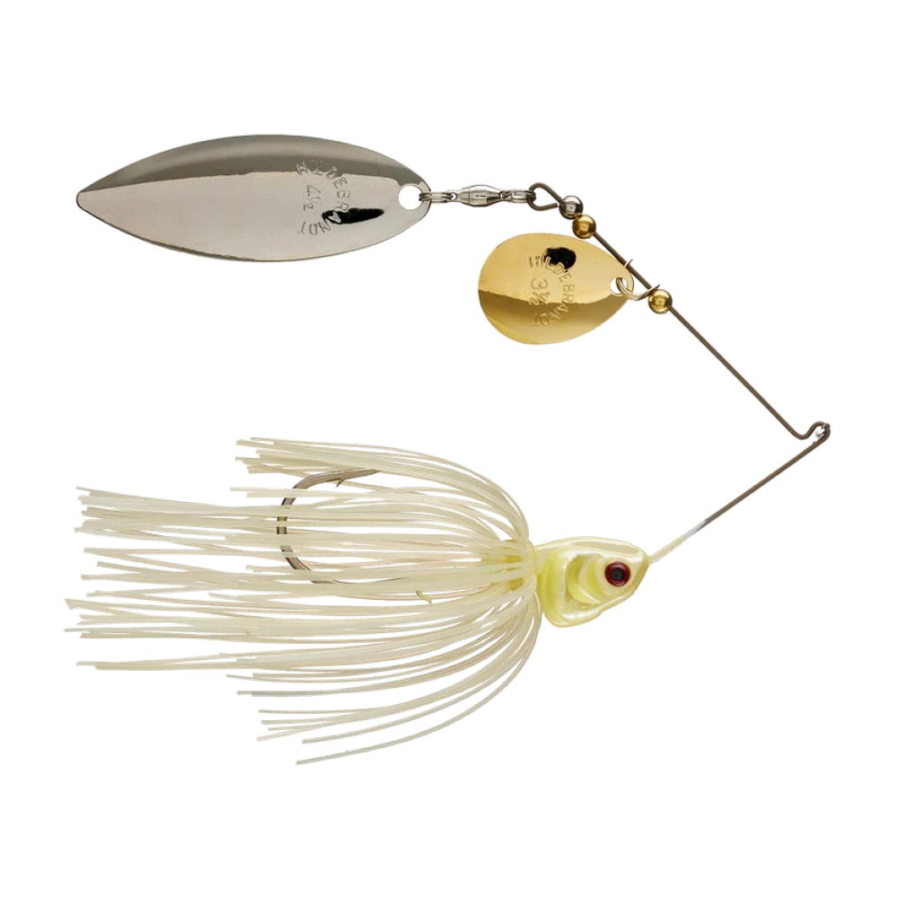 Spinnerbait Booyah Covert en configuration tandem, palette Colorado argentée et palette willow dorée, jupe siliconée blanc nacré