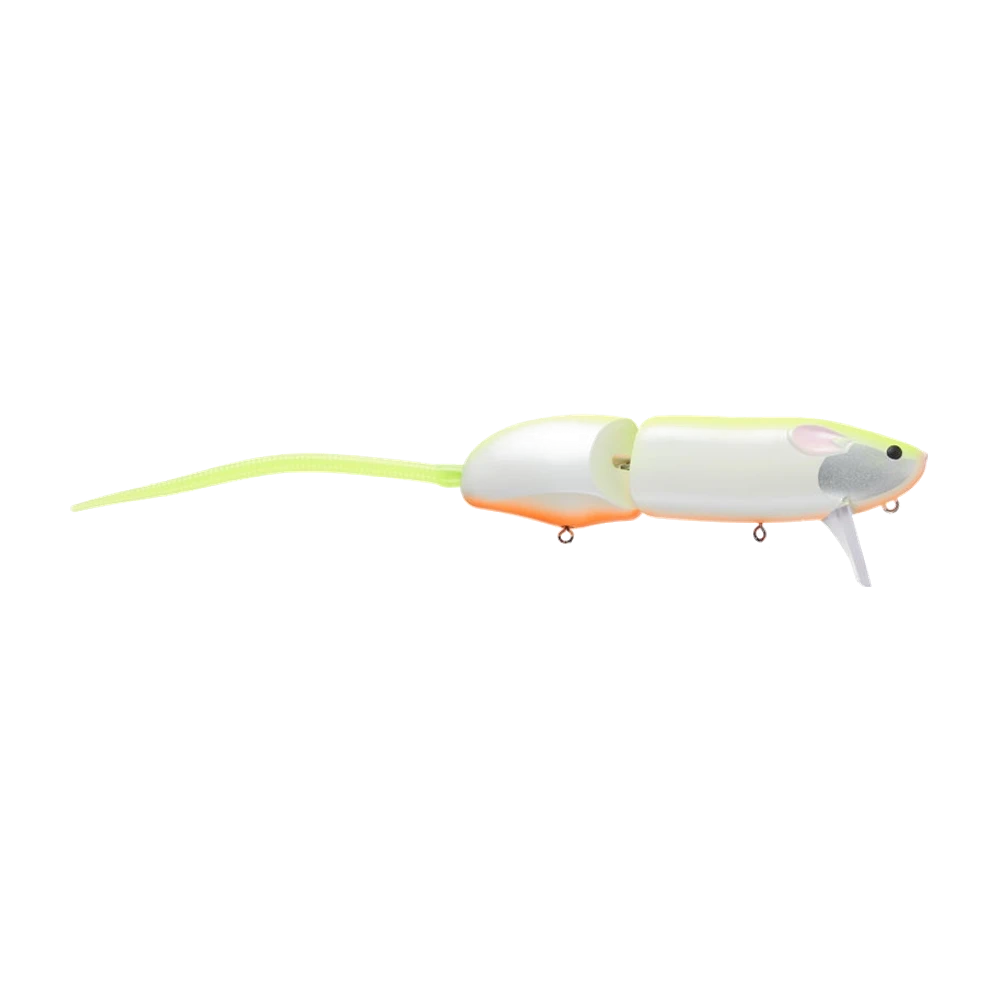 Evergreen Combat Rat au dos chartreuse et ventre blanc, rat articulé en deux segments avec oreille rose, museau gris, petite bavette translucide et longue queue souple chartreuse, photographié sans hameçons, les deux porte-hameçons ventraux vides
