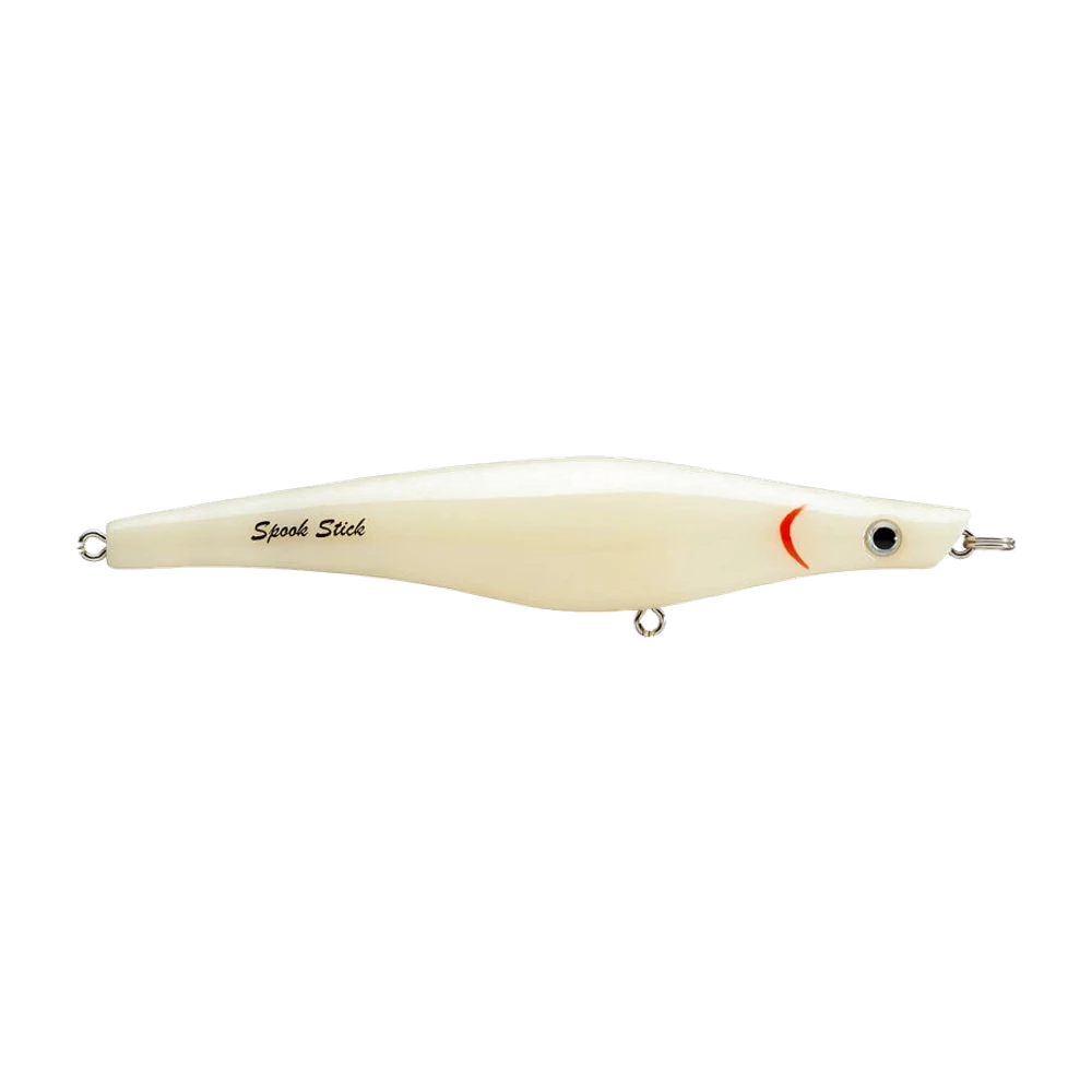 Heddon Spook Stick blanc ivoire photographié nu, sans hameçon, corps allongé à ventre arrondi, trait de ouïe rouge, œil à pupille noire et nom Spook Stick écrit sur le flanc