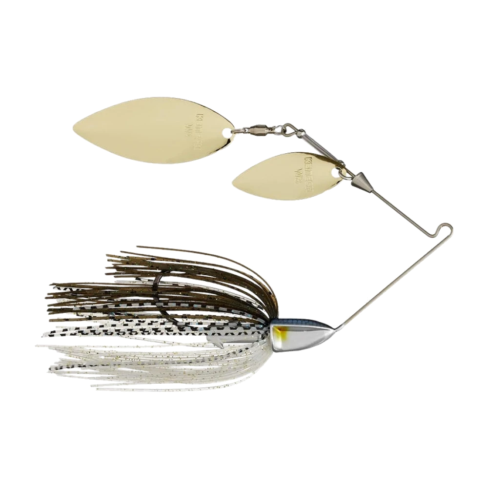 Keitech Tee-Bone Double Willow Spinnerbait, tête plate argentée à dos bleu et œil jaune, jupe blanc nacré pailletée mêlée de brins brun olive, deux palettes willow dorées de tailles différentes sur une tige en V, un seul hameçon simple