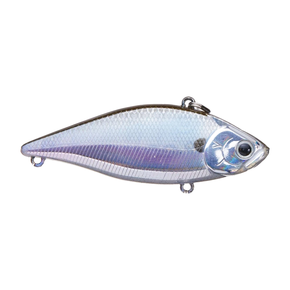 Lucky Craft LV 500 im Profil, dunkeloliver Rücken und perlmuttfarbene Flanken mit Lavendelreflexen, durchscheinender Kopf, großes schwarzes Auge, ohne jeden Haken fotografiert, beide Hakenösen an Bauch und Schwanz sind leer und nur ein Sprengring sitzt an der Rückenöse