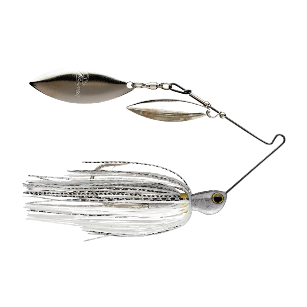 Picasso Titanium HP Double Willow Spinnerbaits con gonnellino bianco striato d'argento, testa a pesce argentata con occhio 3D dorato, due palette willow nichelate con la più grande dietro su una girella